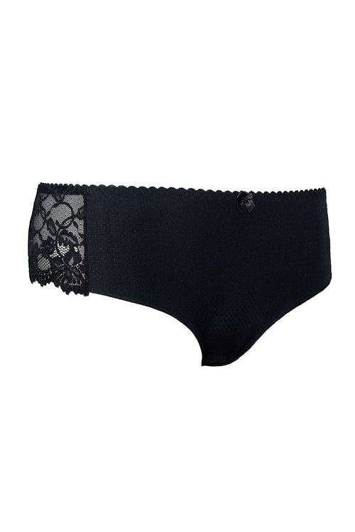 Beate Brazilian, Black