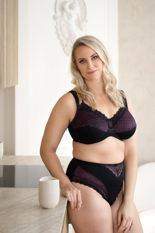 Beate Midi, Imperial